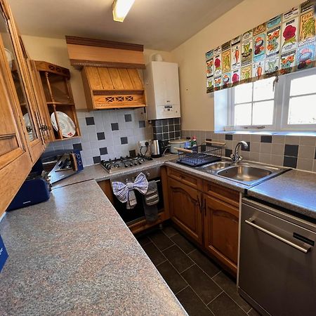Hunston Mill Self Catering Dog Stay For Free شيشستر المظهر الخارجي الصورة
