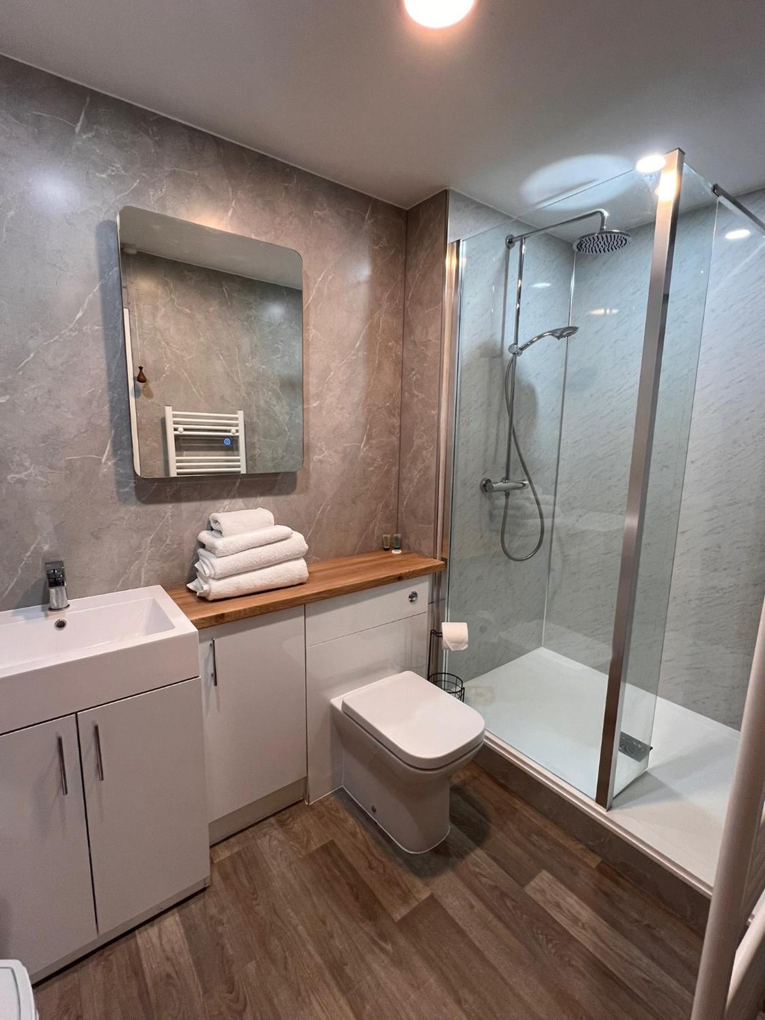 Hunston Mill Self Catering Dog Stay For Free شيشستر المظهر الخارجي الصورة